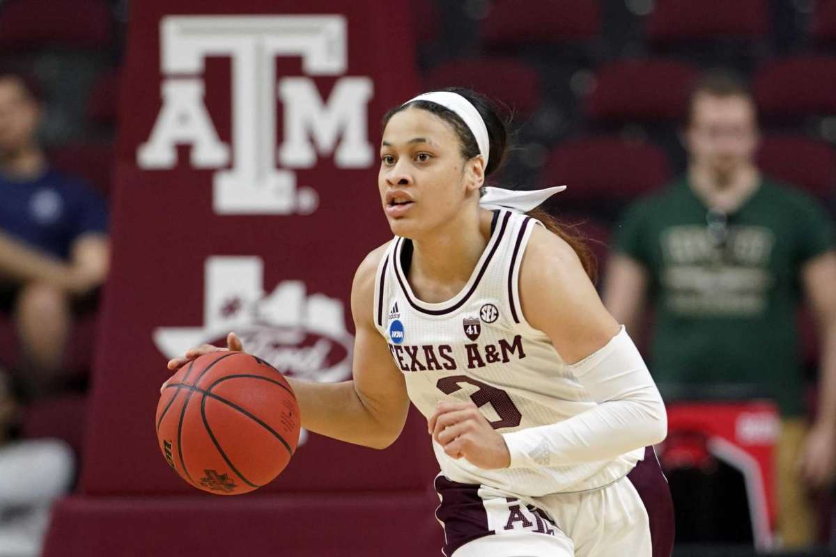 Chennedy Carter of Texas A&M is the top junior to watch for